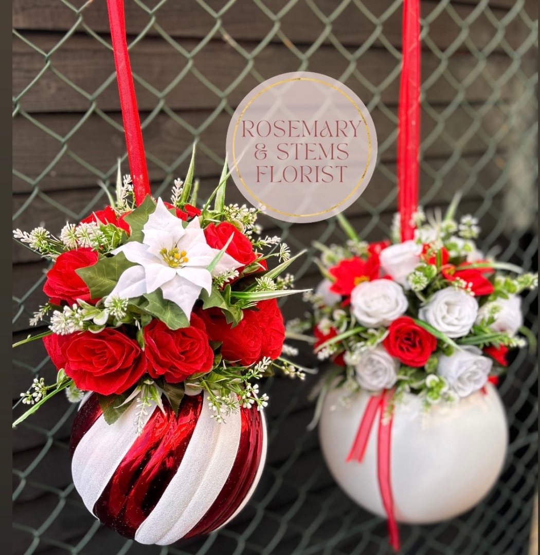 Large christmas bauble